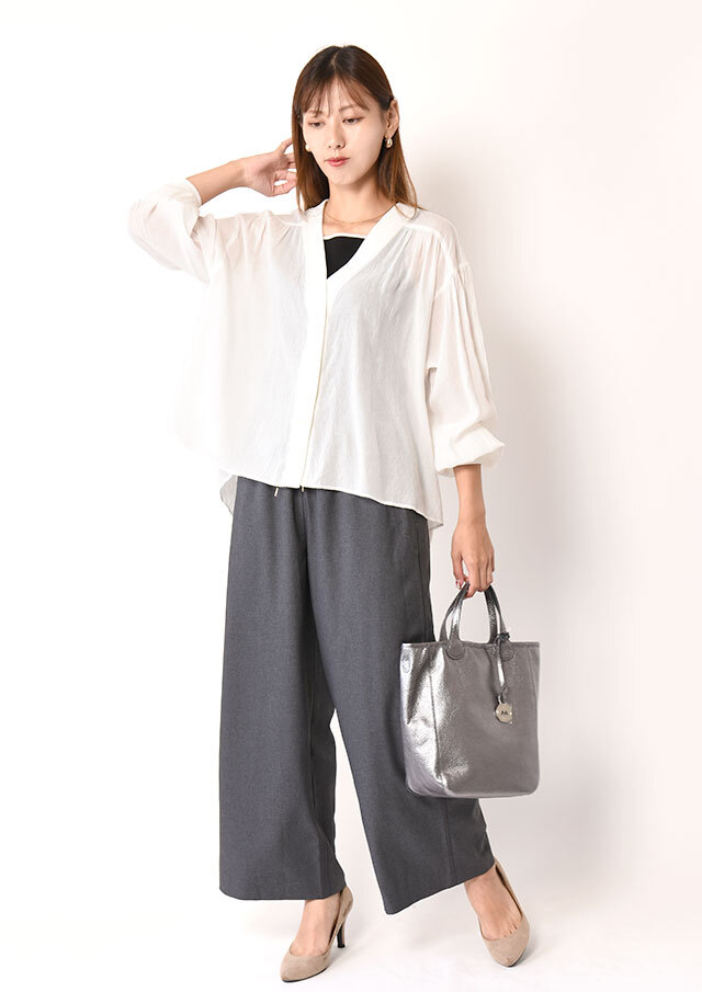 テトロンシアーバックギャザーVネックカーディガン