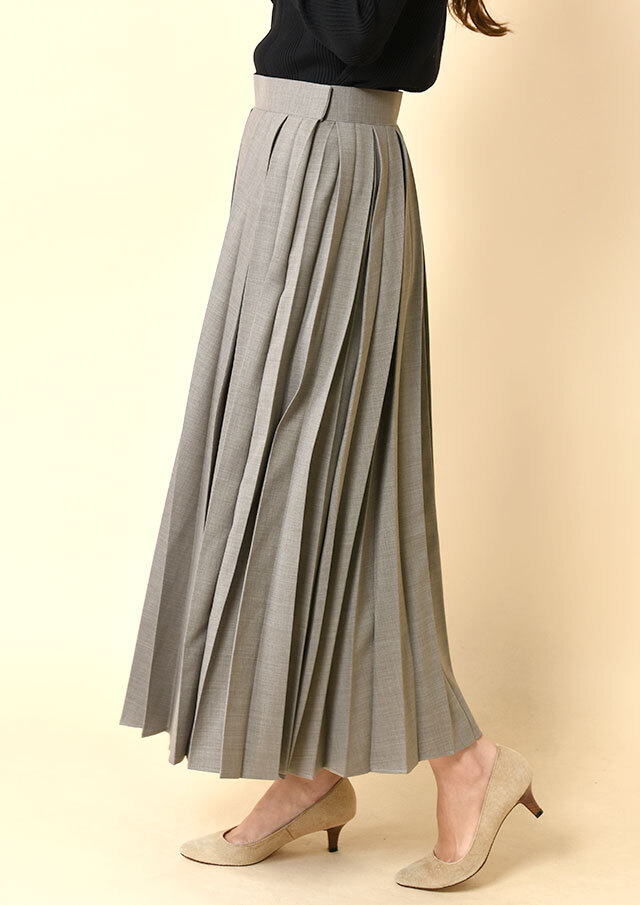 プリーツロングスカート THINGS THAT MATTER THINGS THAT MATTER