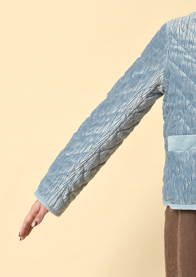 ベロアキルティングノーカラーショートジャケット