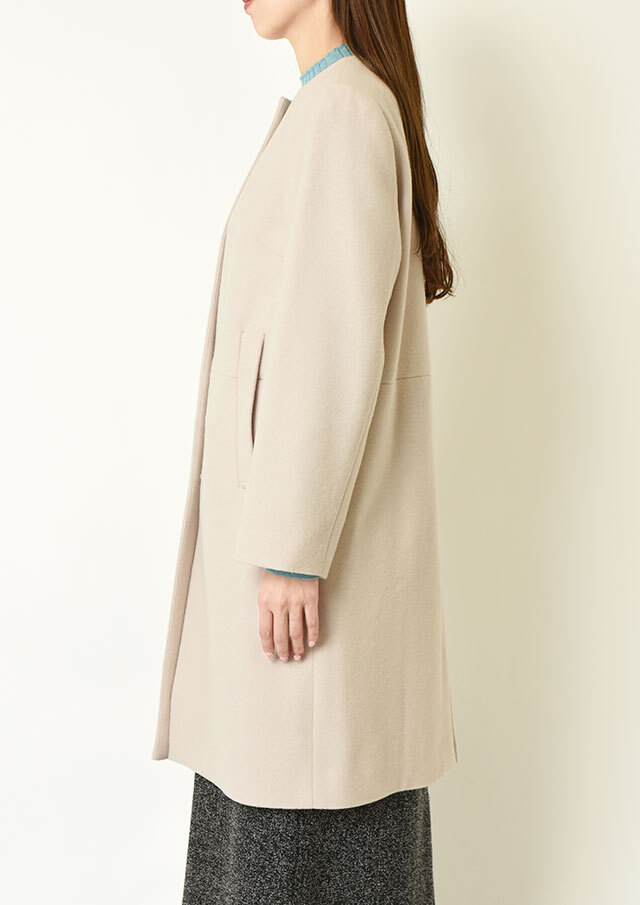 S110ウールビーバーノーカラーロングコート