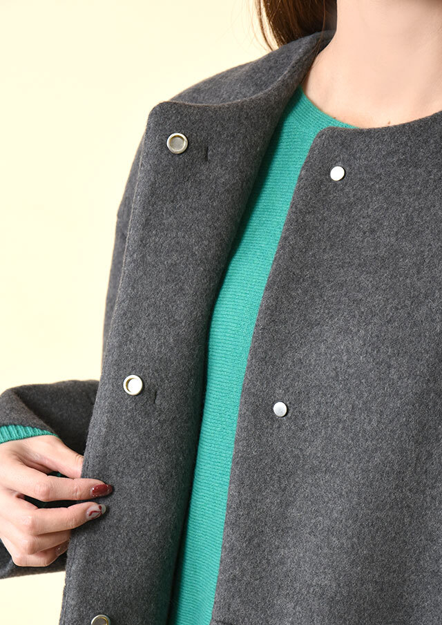 ウールビーバーノーカラーショートコート