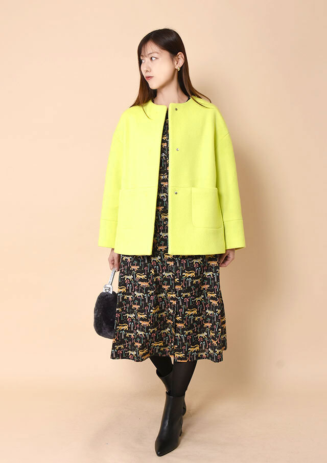 ウールビーバーノーカラーショートコート