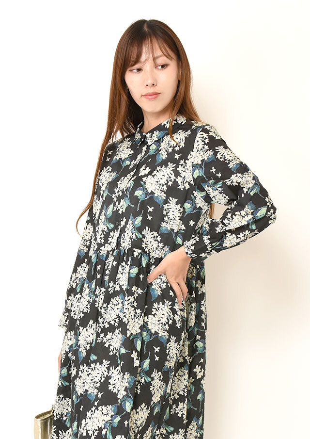 Hampstead リバティ　ワンピース　新品未使用　タグ付き　40 美品 Hampstead × LIBERTY リバティプリントワンピース 40