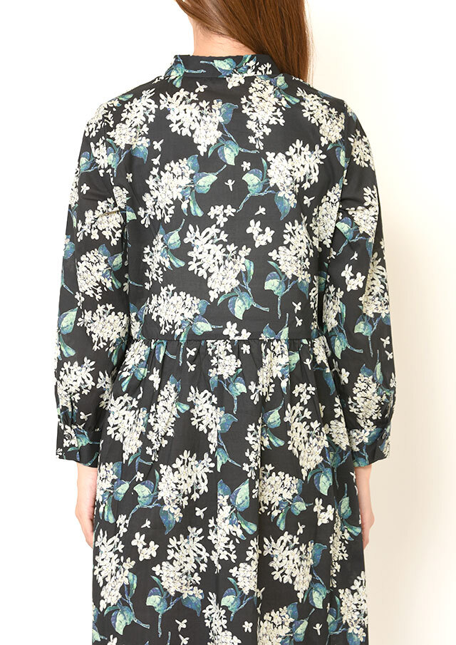 専用ハンドメイドリバティウエスト切り替えワンピース リバティシャツカラーウエスト切替ワンピース