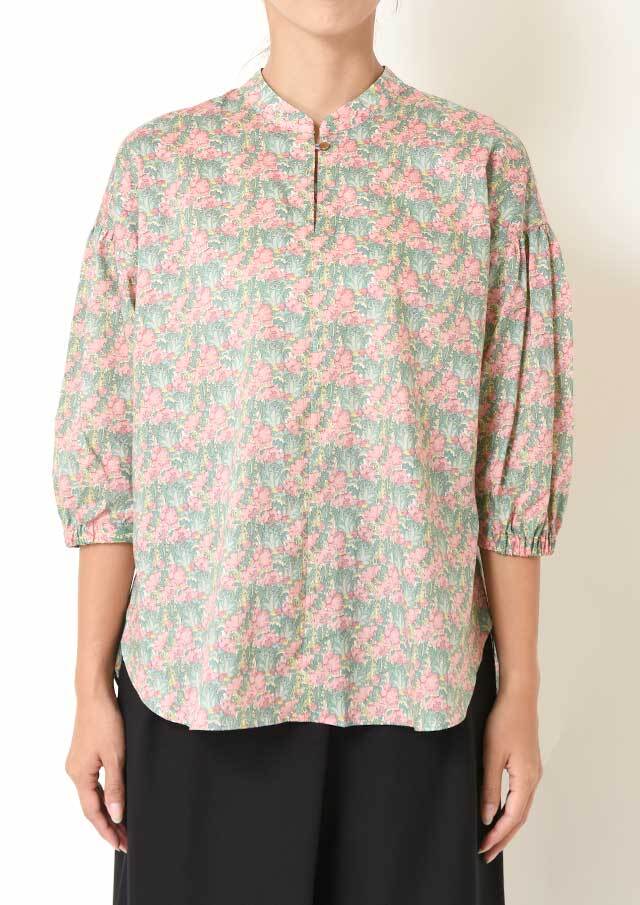 リバティプリント  バックギャザープルオーバーブラウス