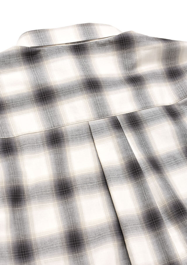 オンブレーチェックシャツ