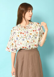 超美品 Hampstead 花柄 レディースシャツ 日本製 超美品 Hampstead 花柄 レディースシャツ 日本製 - メルカリ
