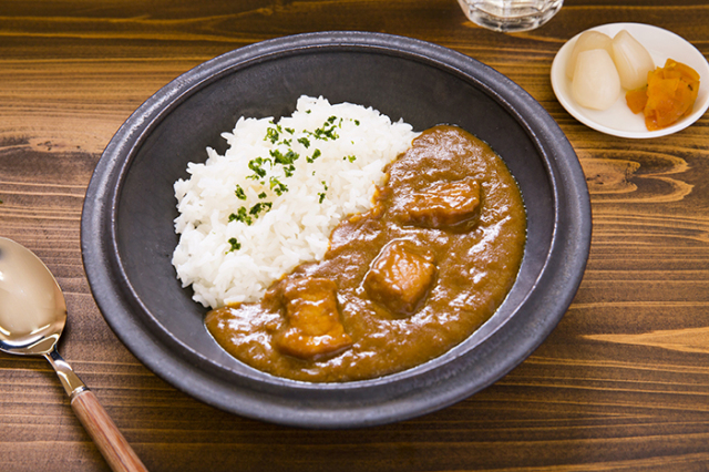 和豚もちぶたカレー【中辛】