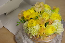 フラワーケーキ　イエロー　即日発送OK