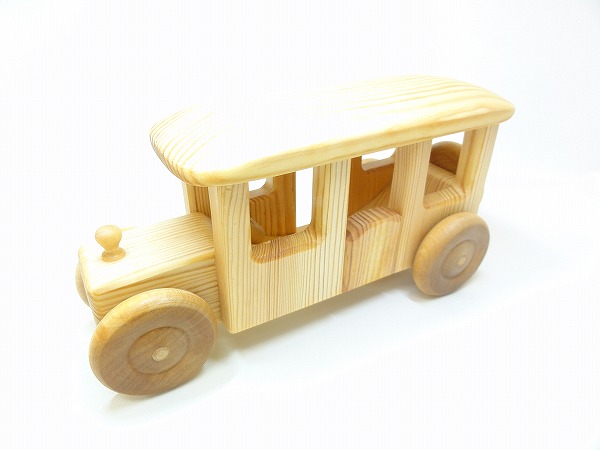 2歳からの木のおもちゃ デブレスカ社 Debresk 北欧のバス