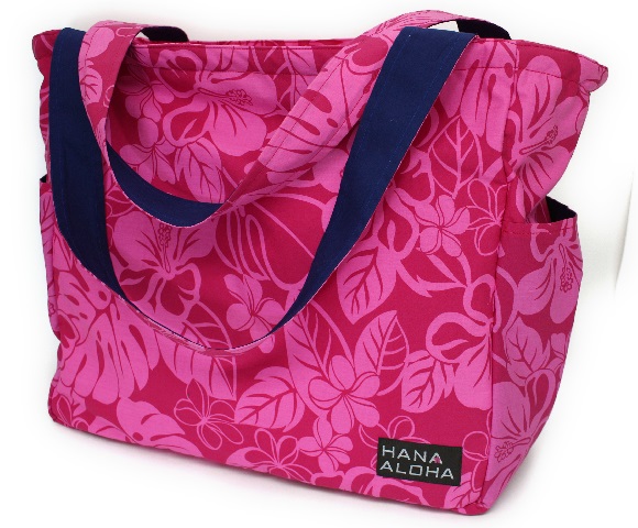 容量たっぷり、ピンク地にサーモンピンクのラウアエ、プルメリア柄、大容量、HANAALOHAオリジナルのレッスンバッグ