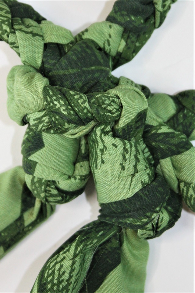 ハワイ製　イプヘケ 青のハワイアンファブリック パフ・イプヘケ楽器柄 fab-2311BL【4yまで