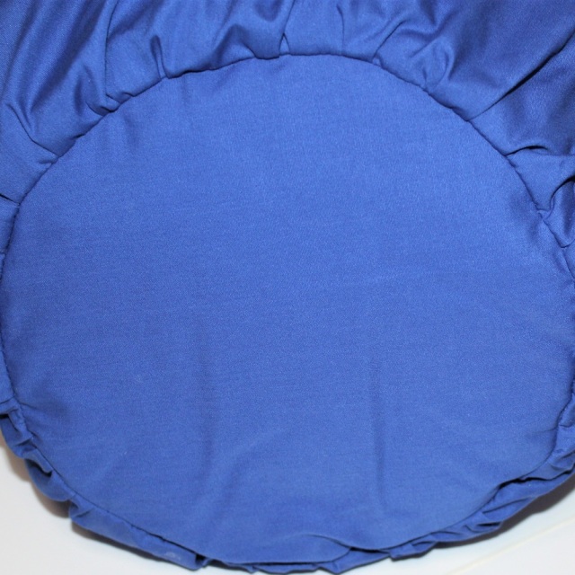 set-148 ロイヤルブル－にゴールド、白、ウェツジウッドブル－のキルト柄のイプケ－ス。