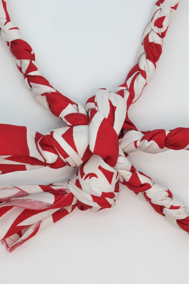 イプへケ　ハワイ製　ツヤあり カウラ紐付き イプヘケの紐Kaula(カウラ)【HANA ALOHA】しっかりと編み込まれた