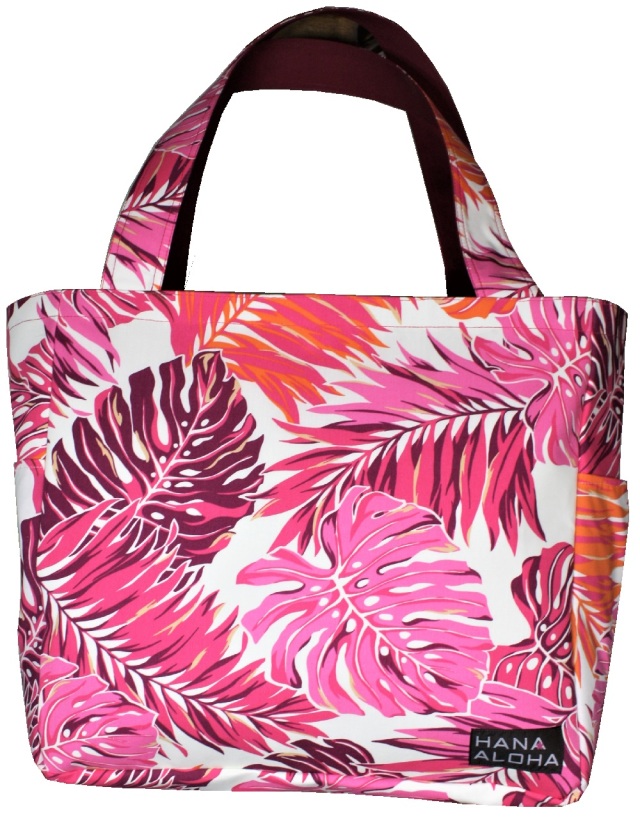 生成り地にピンク、オレンジ。えんじの大きなラウアエの葉模様がすてきなポケットいっぱいのバッグ