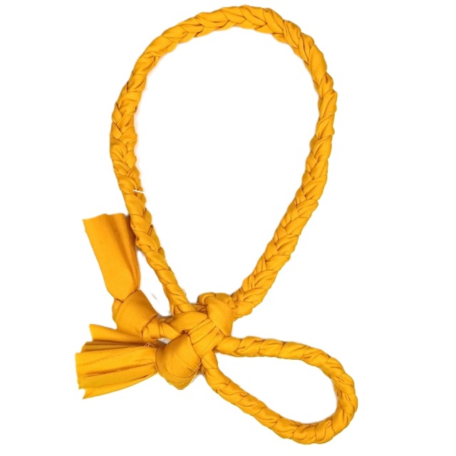《明るく温かみがあり元気を振りまくサフランイエローのKAULA》　イプヘケの紐Kaula(カウラ)　ib-113