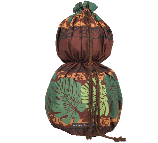 茶色地に緑のモンステラのカヒコ柄。巾着型イプケ－ス