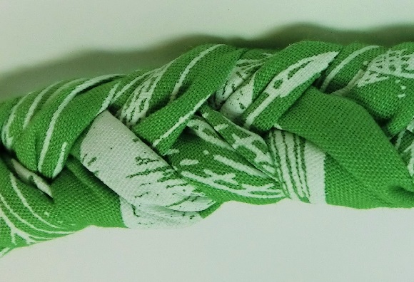 イプヘケの紐Kaula(カウラ)【HANA ALOHA】しっかりと編み込まれた