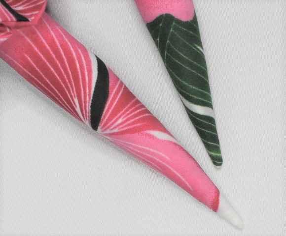 ピンクパープル系♪スターフラワー入りコロンとした立体クジラのハート