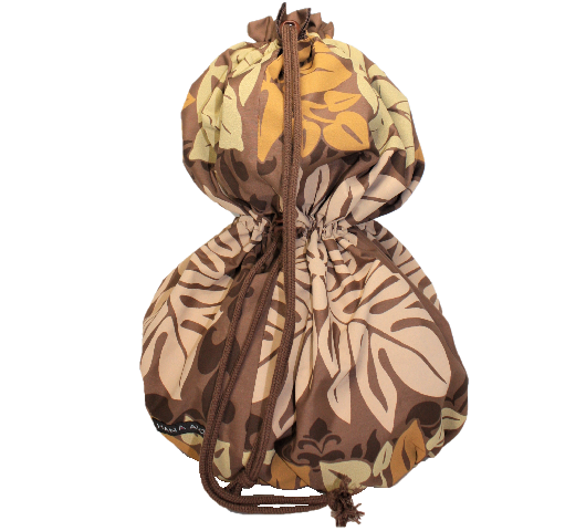 ブロンズ地に、茶、クリ－ム、シエルピンク色のキルト風葉模様の、使いやすい巾着型イプケ－ス