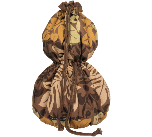 ブロンズ地に、茶、クリ－ム、シエルピンク色のキルト風葉模様の、使いやすい巾着型イプケ－ス