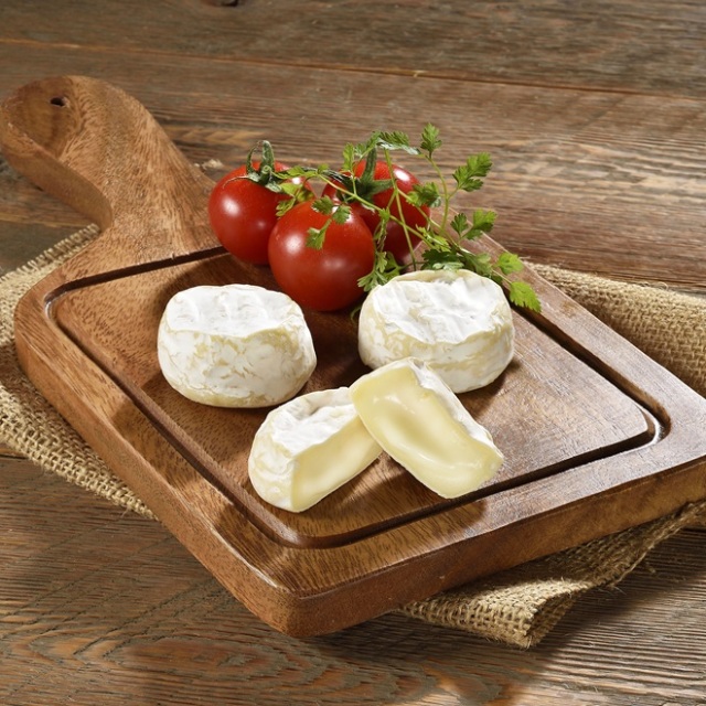 ※注文殺到により順次出荷　花畑牧場　カマンベールプレーン〜ミニタイプ〜 3個入り【冷蔵配送】