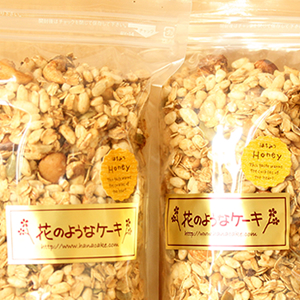 手作りレシピで皆様を笑顔に 花のようなケーキ