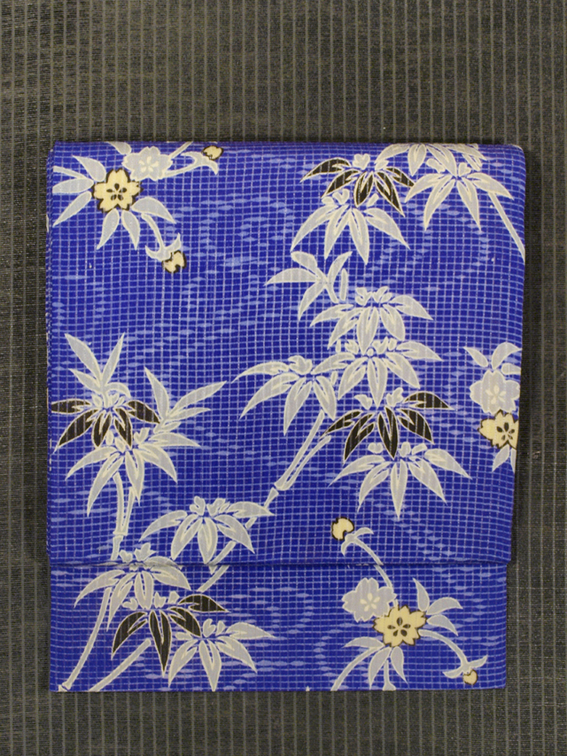 流水に笹竹に花文様 型染め 竪絽縮緬 名古屋帯　