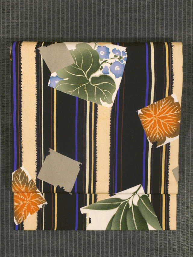 縞に色紙に草花文様 型染め 名古屋帯　