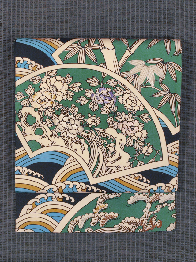 地紙に流水と草花の絵図 型染めに手刺繍 塩瀬 名古屋帯　