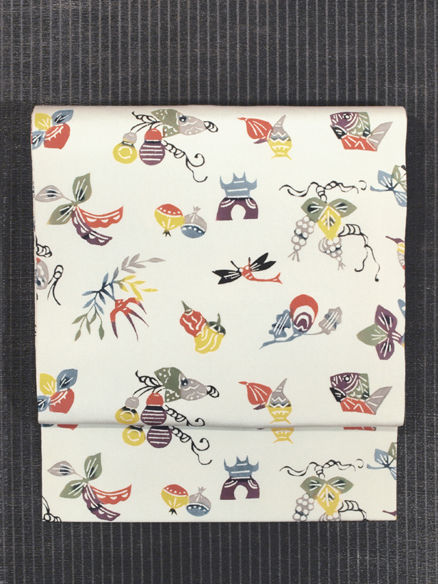 【名古屋帯】縮緬 型染め 野菜 魚模様 蕪　南瓜　茄子　蓮根　カジュアル 名古屋帯】縮緬 型染め 野菜 魚模様 蕪 南瓜 茄子 蓮根 カジュアル