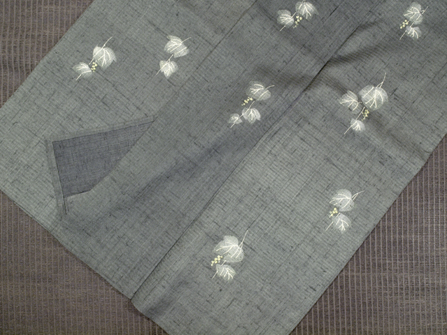 【夏物】淡い錆鼠色　市松模様の夏紬 夏物】淡い錆鼠色 市松模様の夏紬 - メルカリ