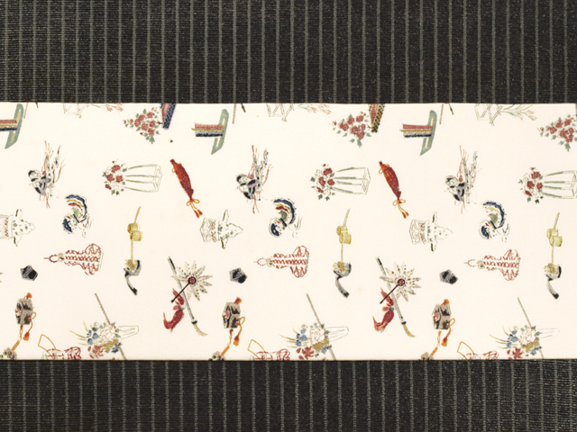 名古屋帯 刺繍 お茶道具尽くし 伝統色 湊鼠 お茶のお稽古 はんなり 名古屋帯 刺繍 お茶道具尽くし 伝統色 湊鼠 お茶のお稽古 はんなり