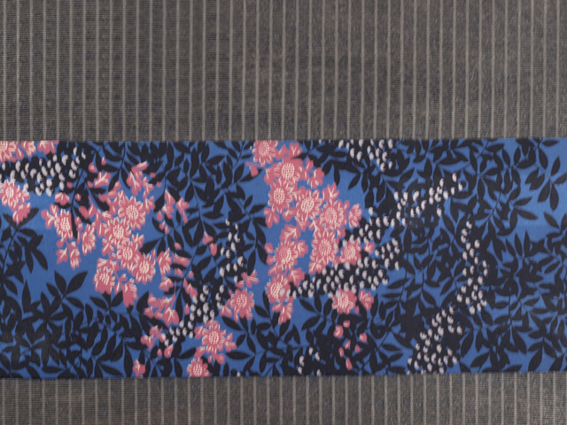 帯のアトリエ花邑 hanamura 銀座店 「小菊に南天文様 型染め 名古屋帯」