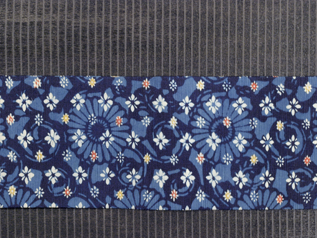 帯のアトリエ花邑 hanamura 銀座 「菊唐草に小花文様 型絵染め 真綿紬