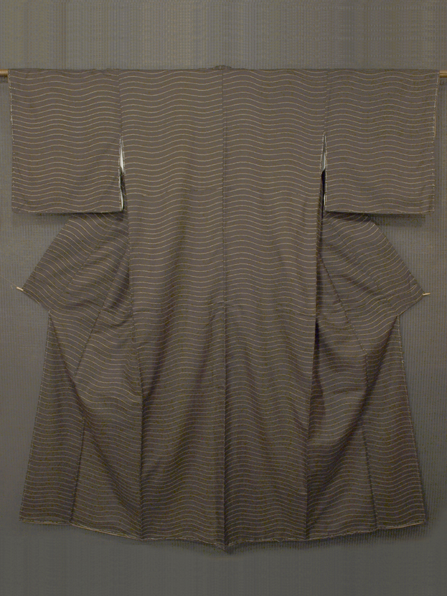 焦茶色地 波縞文様 大島紬 袷