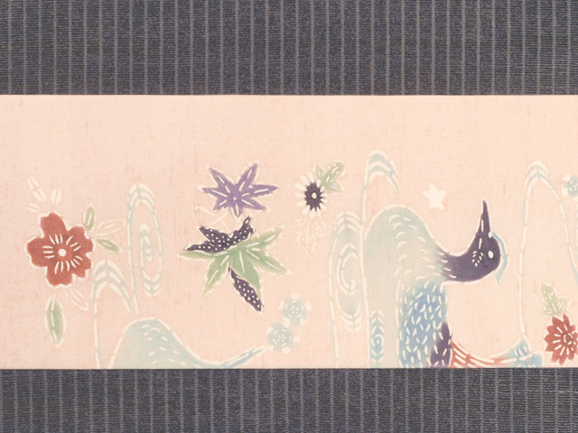 生紬ろうけつ染め草花紫帯 