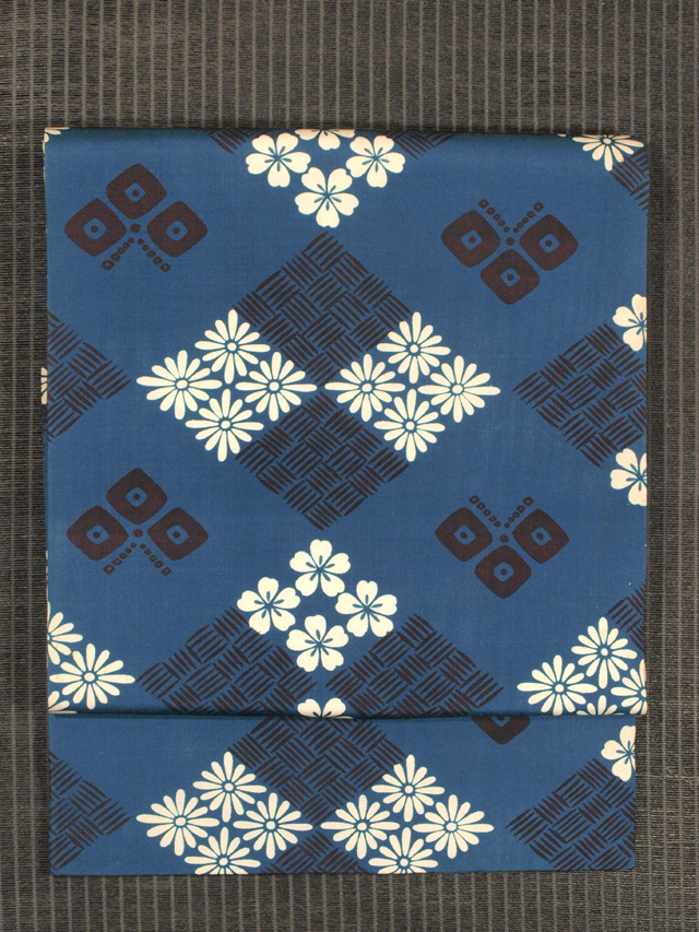 七五三各お祝い豪華交織蝶々古典華袋帯仕上がり❣️