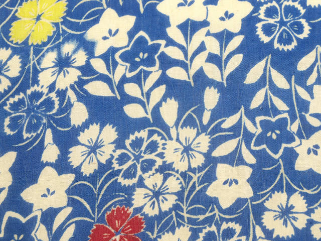 A シックな花模様 縮緬 クリーム 黒色 全通 正絹 カジュアルな名古屋帯 86 楽天市場】刺繍 名古屋帯 黒 スリーシーズン対応 仕立て付き