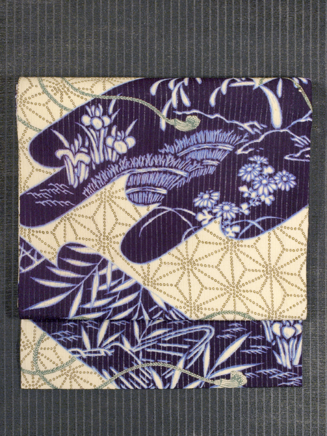 麻の葉に筏に草花文様 型染め 竪絽縮緬 名古屋帯　