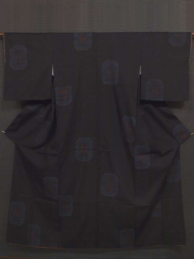 結城紬 着物 水仙 鶴 花 百亀甲 黒 【公式通販】