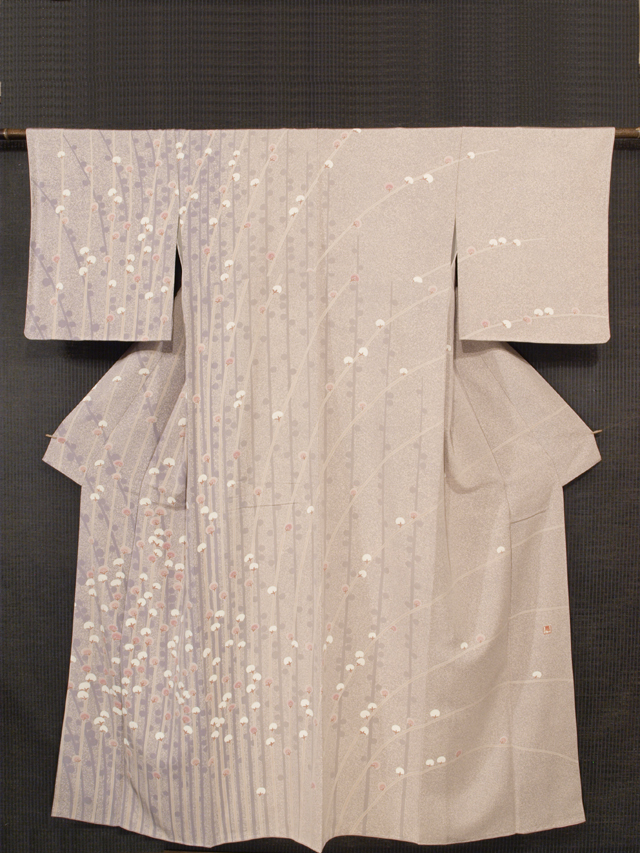 未着用　付け下げ　藍染　ヱ霞　萩　菊花　梅花　たたき染　紋無　着物　102b d 未着用 付け下げ 藍染 ヱ霞 萩 菊花 梅花 たたき染 紋無 着物 102b d