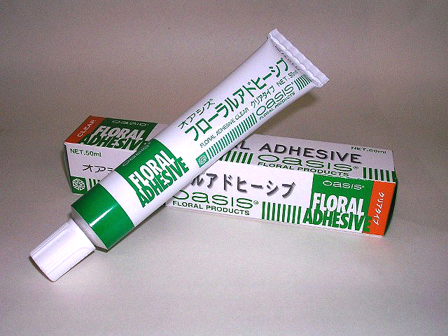 フローラルアドヒーシブ　50ｍｌ