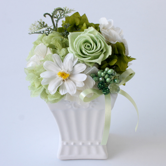 プリモ（白グリーン系）/プリザーブドフラワー【送料無料】