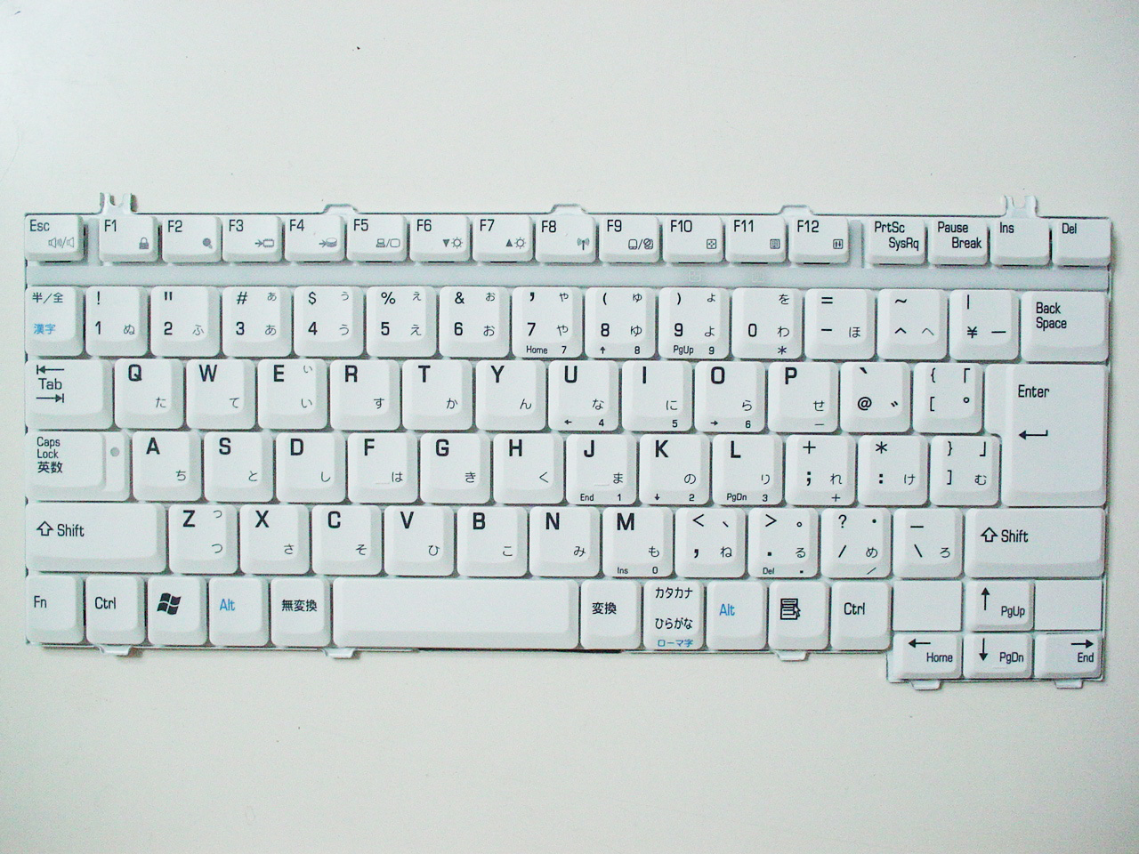 新品東芝DynabookAX/2525CMS等用 キーボード(6037A0091402,G83C0002M310)