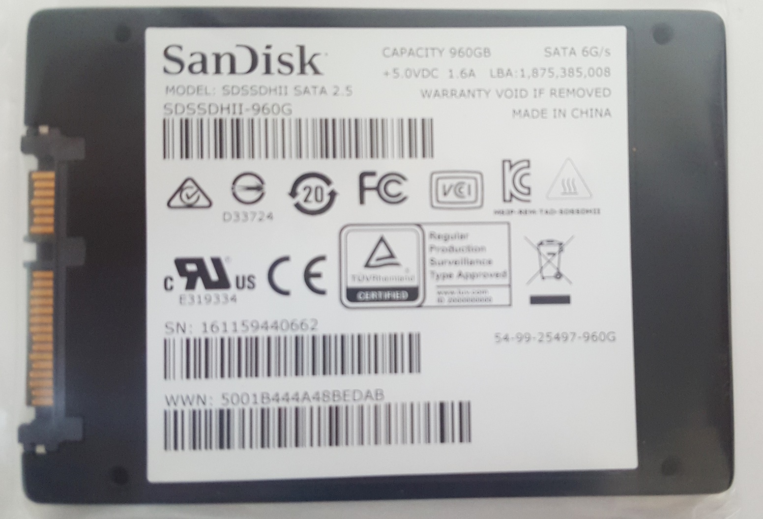 SSD：純正新品SanDisk製　Ultrall 960GB(SDSSDHII-960G, 国内発送）