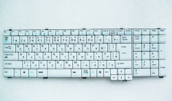 キーボード：新品富士通ノートPC用(CP212272-03)白,AEAW1JTJ013