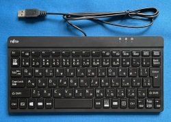 純正 新品 富士通 USB 日本語キーボード CP740118-01 軽量