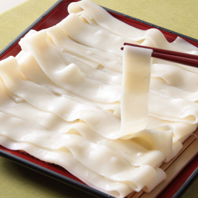 花山うどん調理イメージ_きしめん01