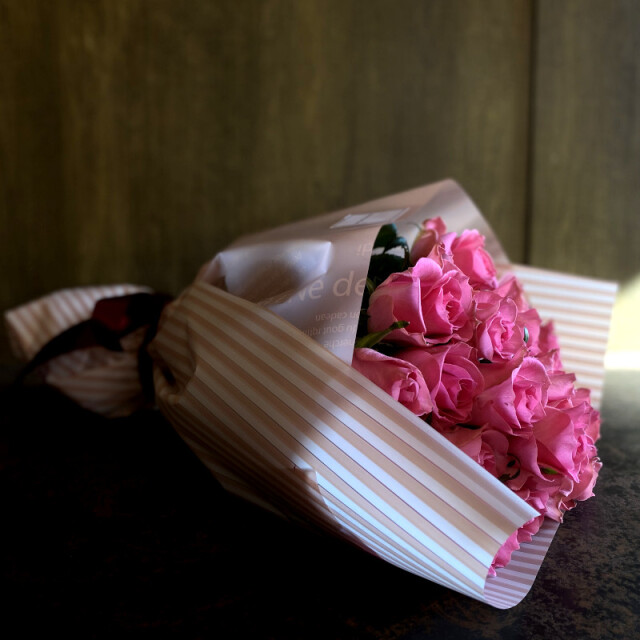 バラの花 プロポーズの花束 【21本のバラの花束－あなただけに尽くします－pink